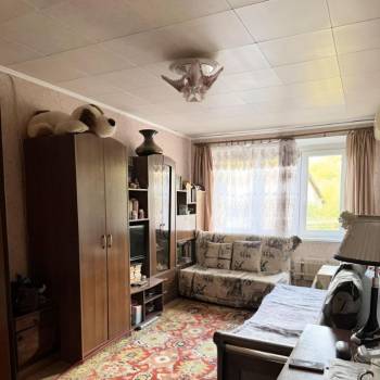 Продается Многокомнатная квартира, 84 м²