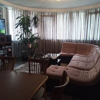 Продается 3-х комнатная квартира, 107 м²
