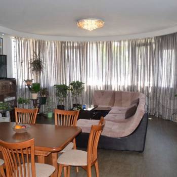 Продается 3-х комнатная квартира, 107 м²