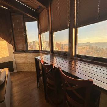 Продается 2-х комнатная квартира, 56 м²