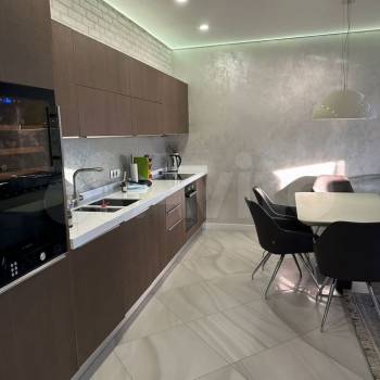 Продается 2-х комнатная квартира, 56 м²