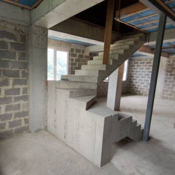 Продается 1-комнатная квартира, 65,3 м²
