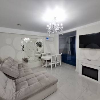 Продается 2-х комнатная квартира, 56 м²