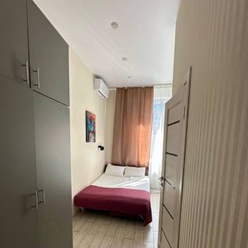 Продается 1-комнатная квартира, 14 м²