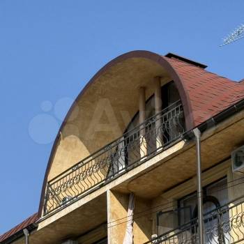 Продается 1-комнатная квартира, 76 м²