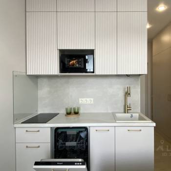 Продается 1-комнатная квартира, 18,4 м²