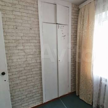 Продается 3-х комнатная квартира, 48 м²