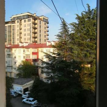 Продается 3-х комнатная квартира, 48 м²
