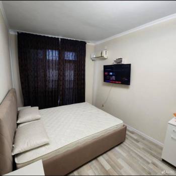 Сдается 1-комнатная квартира, 49 м²