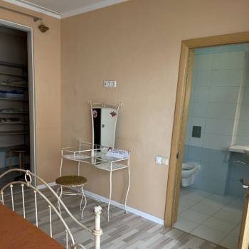 Сдается 2-х комнатная квартира, 75 м²