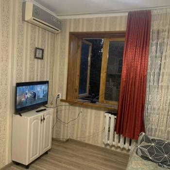 Продается 1-комнатная квартира, 18 м²