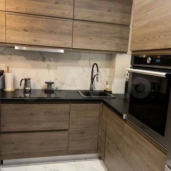 Продается 1-комнатная квартира, 38 м²