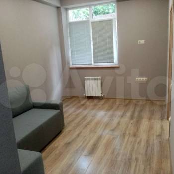 Продается 1-комнатная квартира, 30 м²