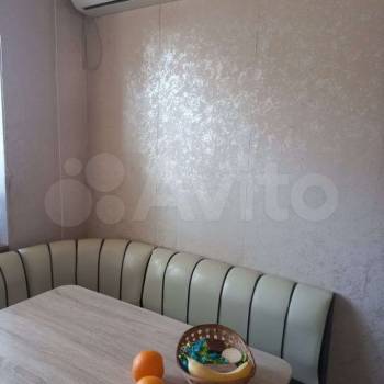 Продается 3-х комнатная квартира, 56 м²