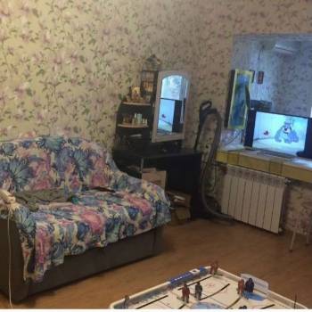 Продается 3-х комнатная квартира, 56 м²