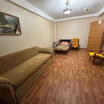 Сдается 1-комнатная квартира, 42 м²