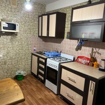 Сдается 1-комнатная квартира, 42 м²