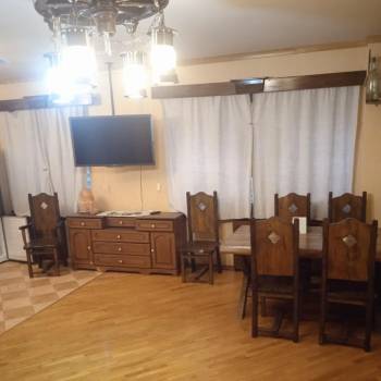 Продается 1-комнатная квартира, 60 м²
