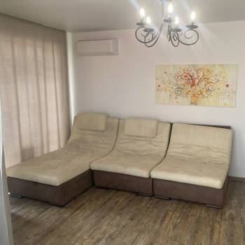 Сдается 2-х комнатная квартира, 60 м²