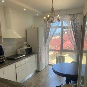 Сдается 2-х комнатная квартира, 60 м²