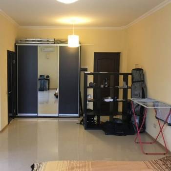 Продается 1-комнатная квартира, 48,3 м²