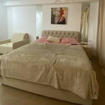 Продается 1-комнатная квартира, 30 м²