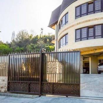 Продается 1-комнатная квартира, 32 м²