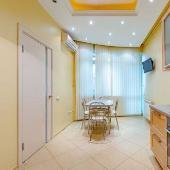 Продается 3-х комнатная квартира, 116 м²