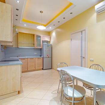 Продается 3-х комнатная квартира, 116 м²