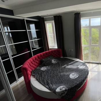 Сдается 1-комнатная квартира, 43 м²