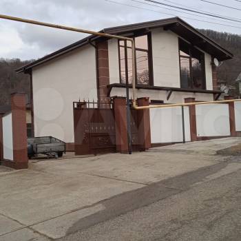 Продается Дом, 180 м²