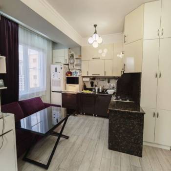Продается 1-комнатная квартира, 30 м²