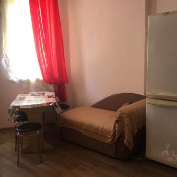 Сдается 1-комнатная квартира, 38 м²