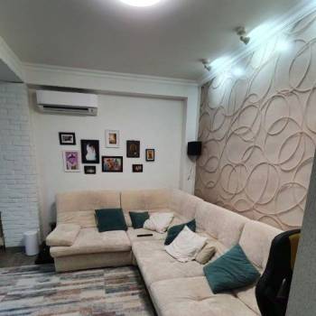 Сдается Многокомнатная квартира, 90 м²