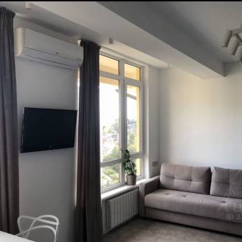 Продается 1-комнатная квартира, 33 м²
