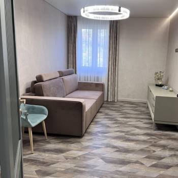 Сдается 2-х комнатная квартира, 67 м²