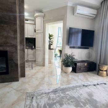 Продается Многокомнатная квартира, 82 м²