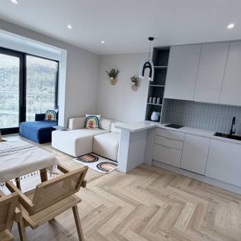 Сдается 2-х комнатная квартира, 65 м²