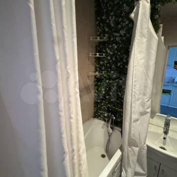 Продается Многокомнатная квартира, 80 м²