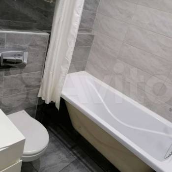 Продается 1-комнатная квартира, 32 м²