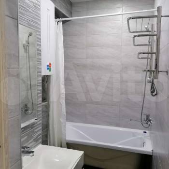 Продается 1-комнатная квартира, 32 м²