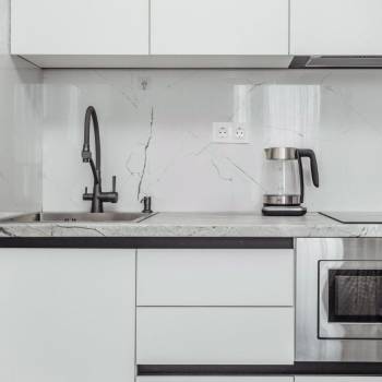 Продается 1-комнатная квартира, 19 м²