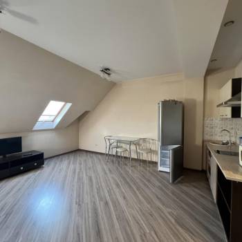 Сдается 1-комнатная квартира, 35 м²