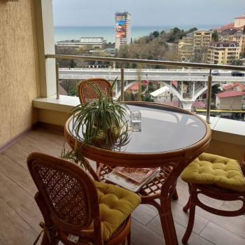 Продается 1-комнатная квартира, 35 м²