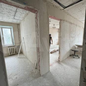 Продается Многокомнатная квартира, 80 м²