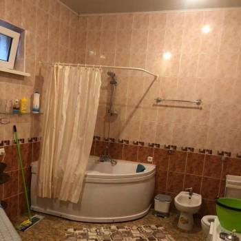 Продается 3-х комнатная квартира, 125 м²