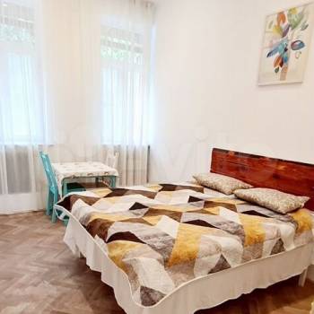 Сдается 2-х комнатная квартира, 75 м²