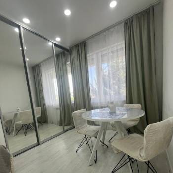 Сдается 1-комнатная квартира, 35 м²