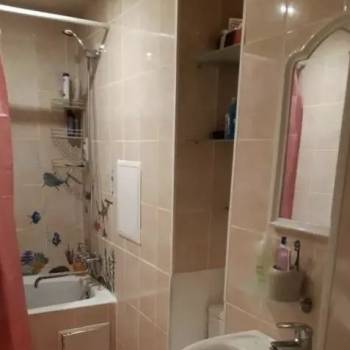 Продается 1-комнатная квартира, 28 м²