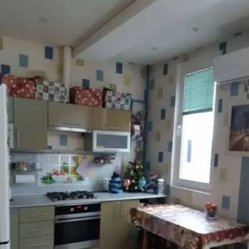 Продается 1-комнатная квартира, 28 м²